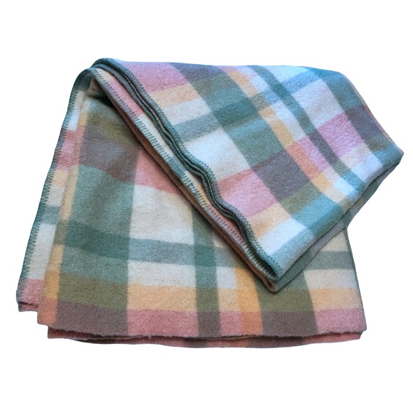 Vintage Eaton's Wool Blanket Throw Pastel Plaid Tartan Mid Century 70"X78" RARE - Picture 2 of 10